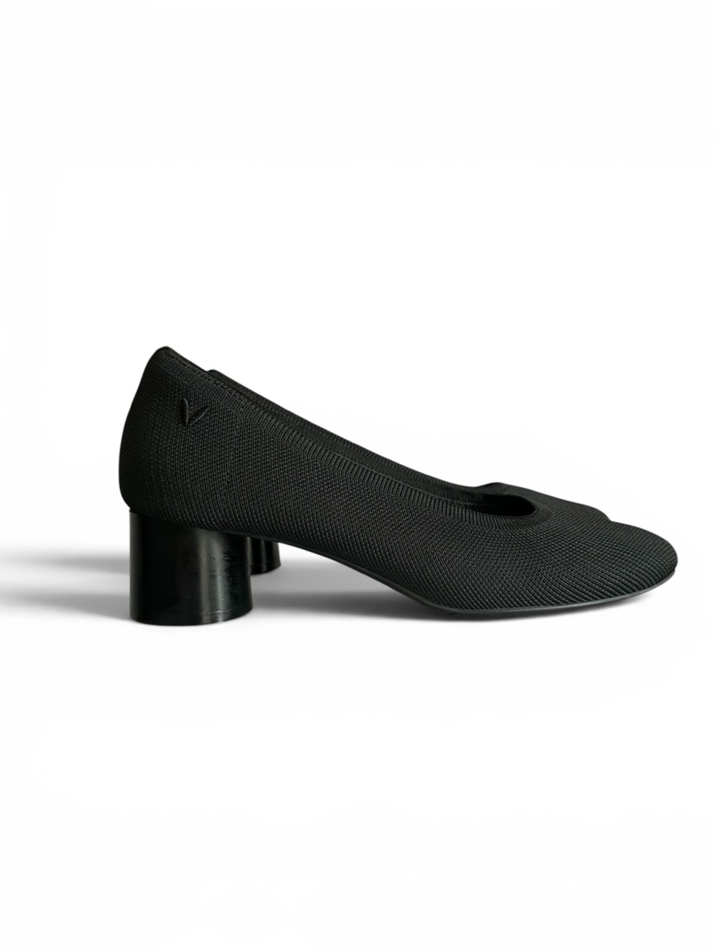 VIVAIA Elvia Round Toe Chunky Heels Black Women’s Size EU 37 | US 6.5